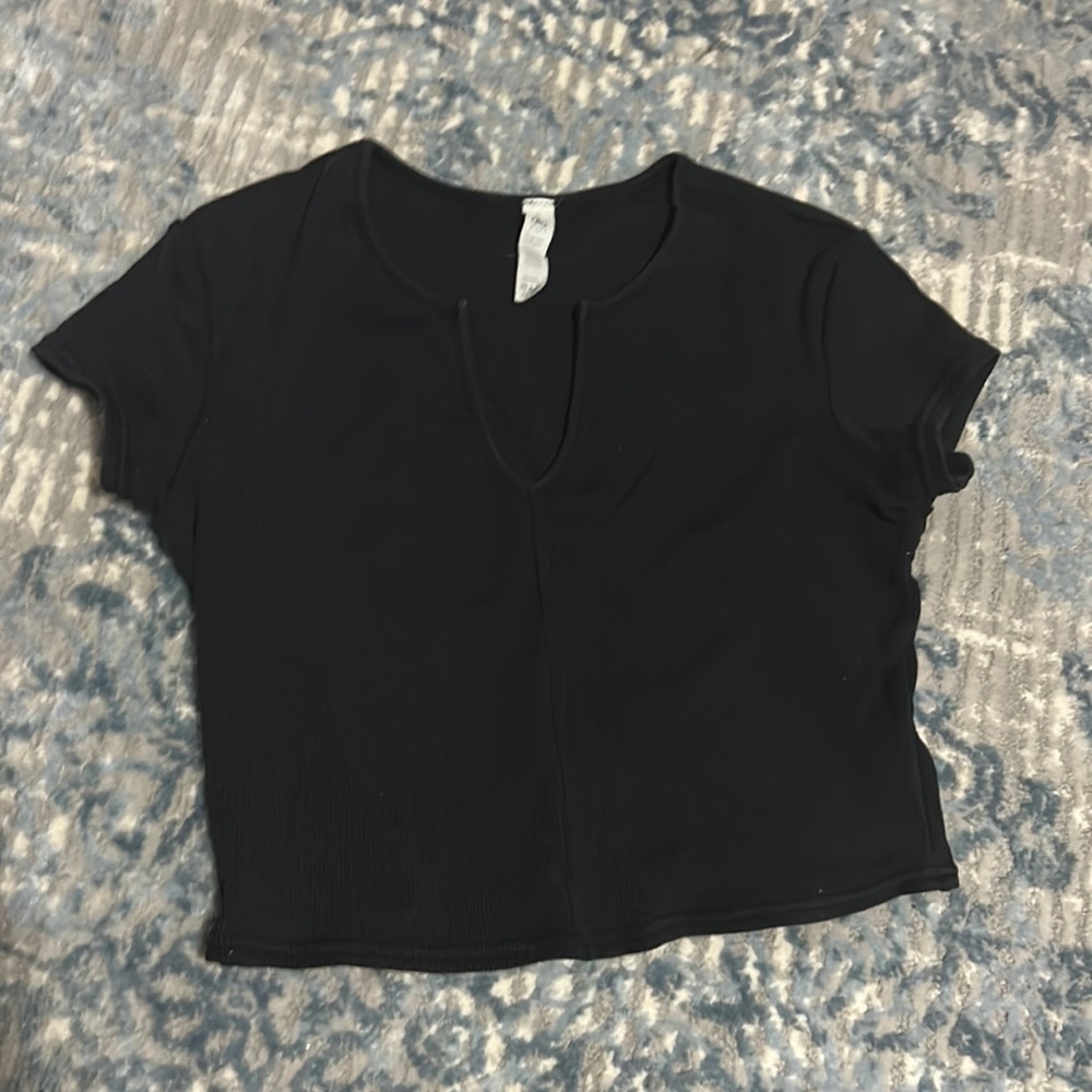 Alo Crop Top